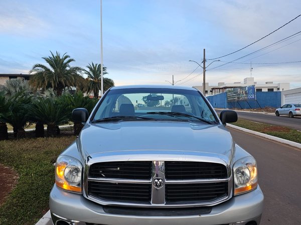 Foto 2 - RAM 2500 SLT 5.9 Turbo Diesel 4x4 C.S