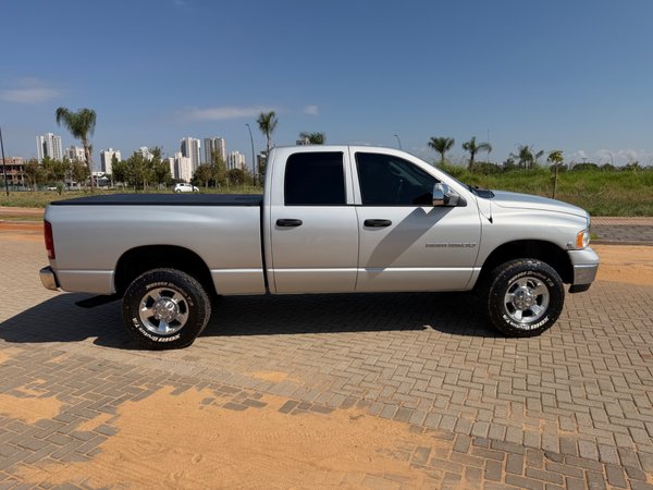 Foto 3 - RAM 2500 SLT 5.9 Turbo Diesel 4x4