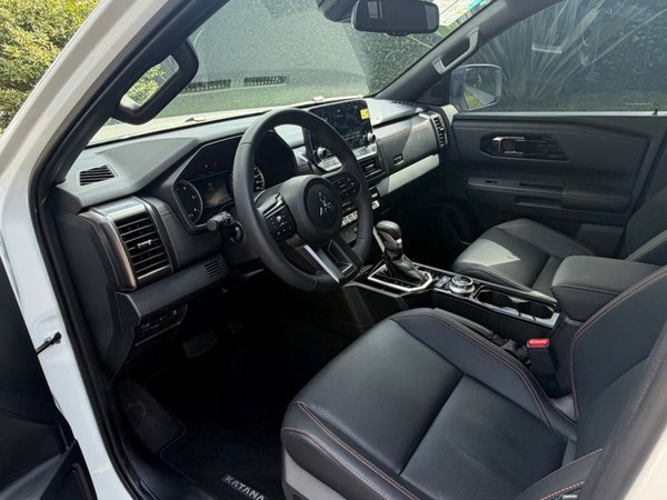 Foto 6 - Mitsubishi Triton Katana 2.4 Bi-Turbo Diesel 4x4
