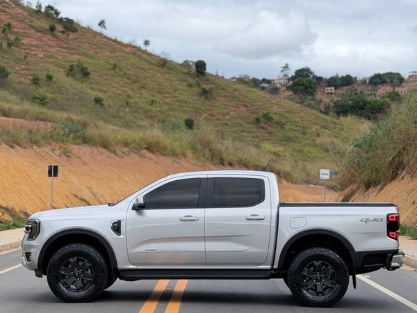 Foto 4 - Ford Ranger XLT 3.0 V6 Turbo Diesel 4x4