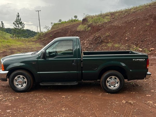 Foto 3 - Ford F250 XLT 4.2 Turbo Diesel 4x2 C.S