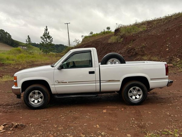 Foto 4 - Chevrolet Silverado D20 4.2TD 18v