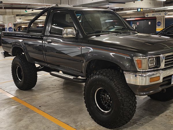 Foto 1 - Toyota Hilux 2.8 Turbo Diesel 4x4 C.S