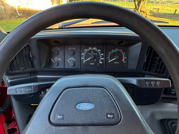 Foto 5 - Ford F4000 3.9 Turbo Diesel