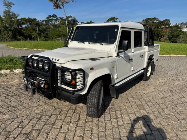 Foto 1 - Land Rover Defender Crew Cab 130 2.5 Turbo Diesel 4x4
