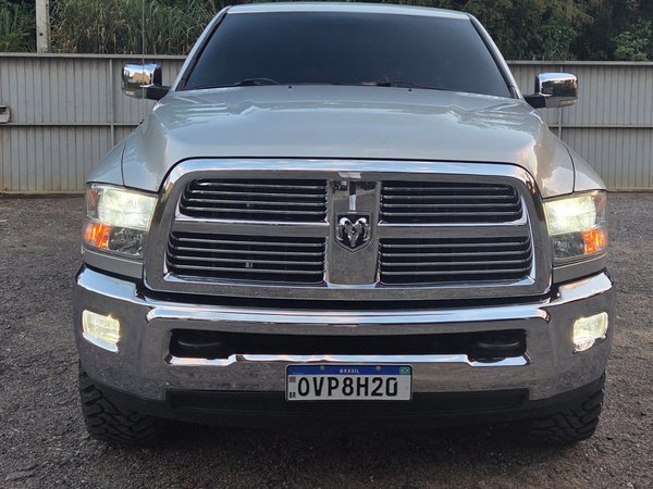 Foto 2 - RAM 2500 Laramie 6.7 Turbo Diesel 4x4