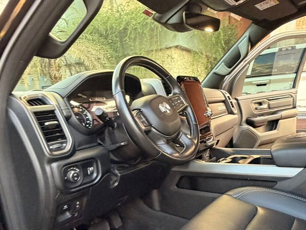 Foto 5 - RAM 1500 Rebel 5.7 V8 Gasolina 4x4