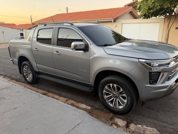 Foto 6 - Chevrolet S10 High Country 2.8 Turbo Diesel 4x4