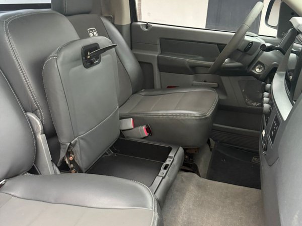 Foto 8 - RAM 2500 SLT 5.9 Turbo Diesel 4x4 C.S