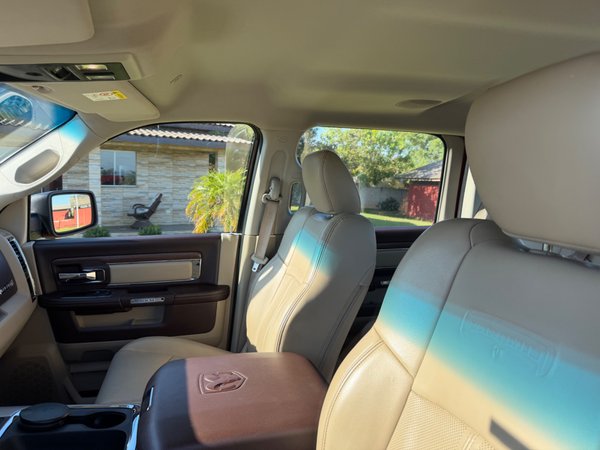 Foto 5 - RAM 2500 Laramie 6.7 Turbo Diesel 4x4