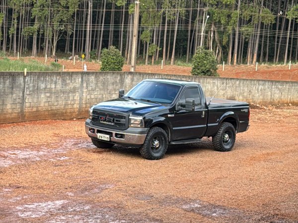 Foto 2 - Ford F250 XLT 4.2 Turbo Diesel 4x2
