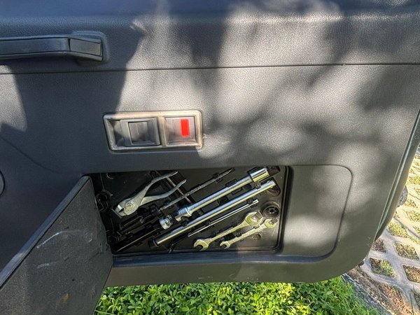 Foto 9 - Mitsubishi Pajero GLS-B 3.0 V6 Gasolina 4x4