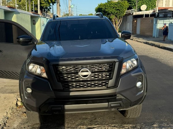 Foto 2 - Nissan Frontier Attack 2.3Bi-TDi 16v 4X4 C.D.