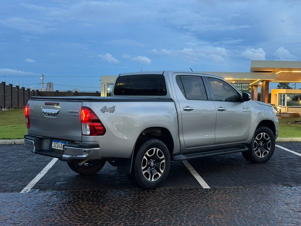 Foto 3 - Toyota Hilux SRV 2.8 Turbo Diesel 4x4