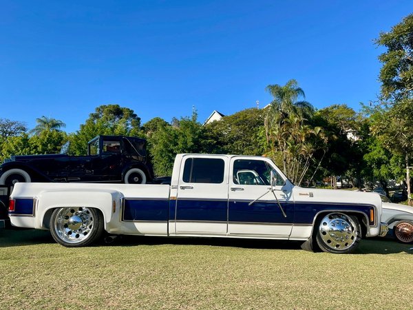 Foto 2 - Chevrolet Silverado 1500 5.7 V8