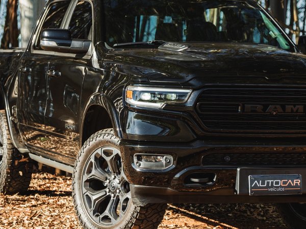 Foto 6 - RAM 1500 Limited Night Edition 5.7 V8 Gasolina 4x4