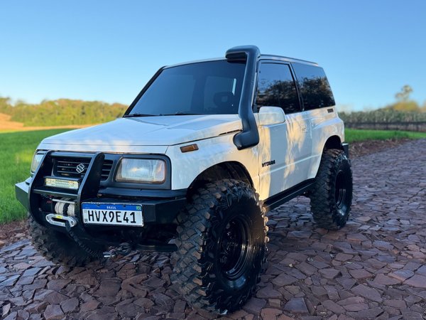 Foto 1 - Suzuki Vitara JLX Metal 1.6 8v