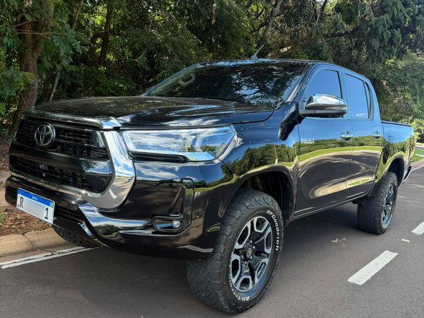 Foto 1 - Toyota Hilux SRX 2.8 Turbo Diesel 4x4