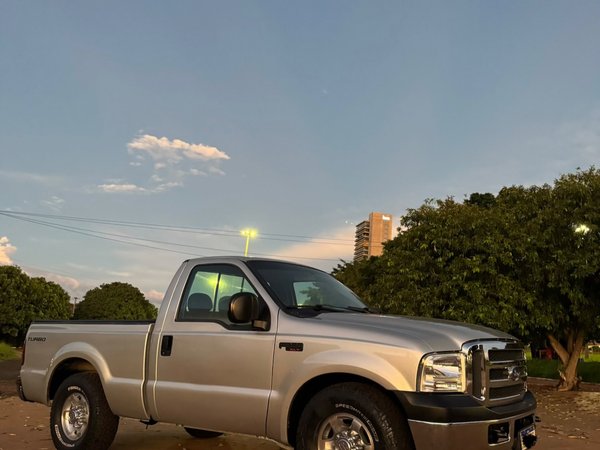 Foto 3 - Ford F250 XLT 4.2 Turbo Diesel 4x2