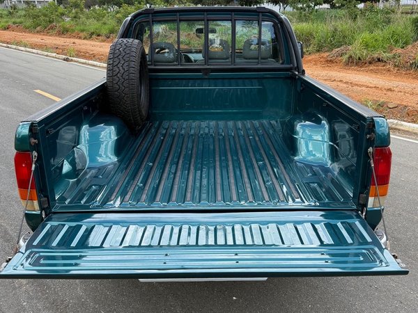 Foto 9 - Ford F1000 XL 4.3 Turbo Diesel 4x2 C.S