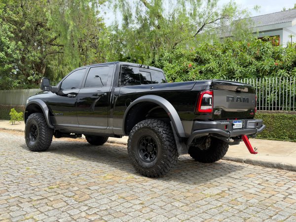 Foto 4 - RAM 2500 Laramie Night Edition 6.7 Turbo Diesel 4x4