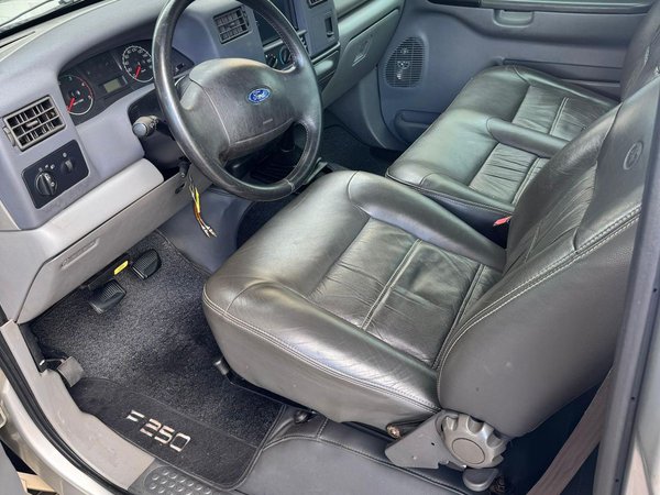 Foto 6 - Ford F250 XLT 3.9 Turbo Diesel