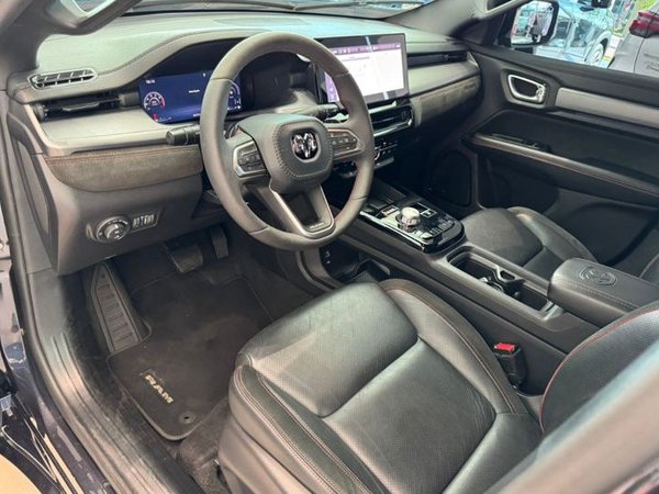 Foto 5 - RAM Rampage R/T 2.0 Turbo Gasolina 4x4