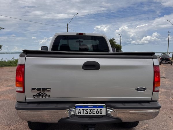 Foto 5 - Ford F250 XLT 3.9 Turbo Diesel 4x4 C.S