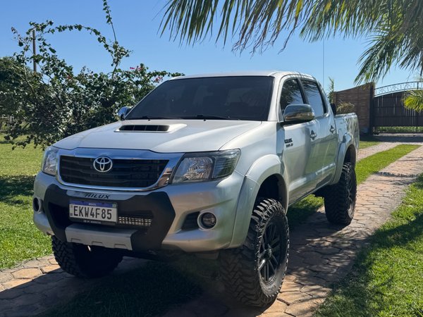 Foto 8 - Toyota Hilux SRV 3.0 Turbo Diesel 4x4