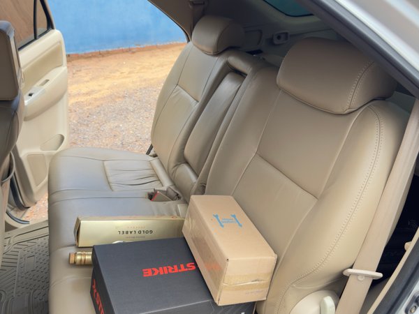 Foto 6 - Toyota Hilux SW4 3.0 Turbo Diesel 4x4